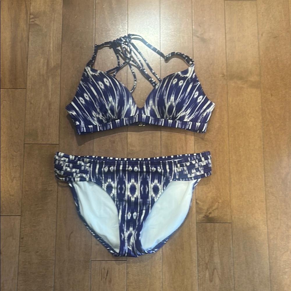 Athleta Purple and White Bikini Set! Like New!